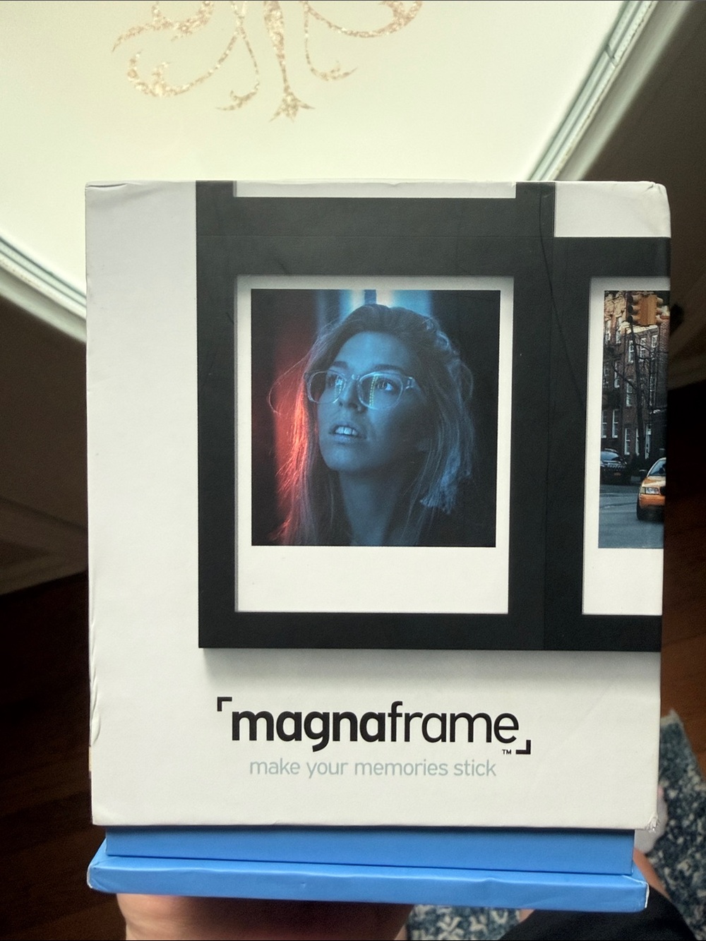 Polaroid Magnaframe Magnetic Photo Frame - Black & White